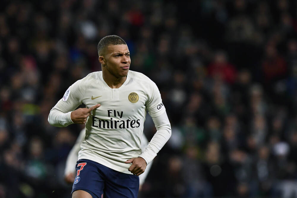 A股，三个信号来了，明天，周三股市这样走？